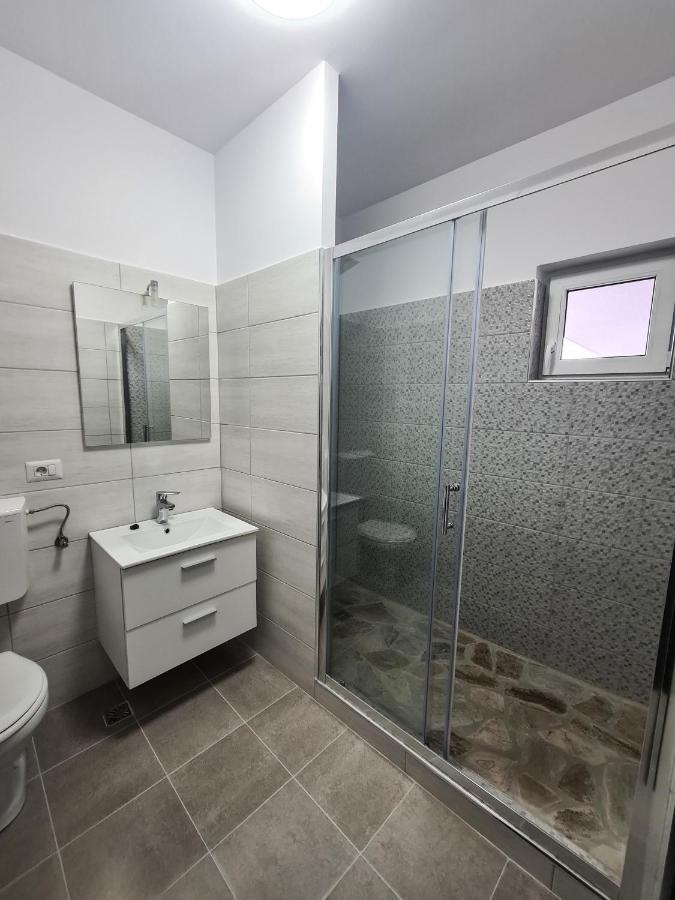 Pensiunea Lavanda, Piatra-Neamt Piatra Neamţ Exterior foto