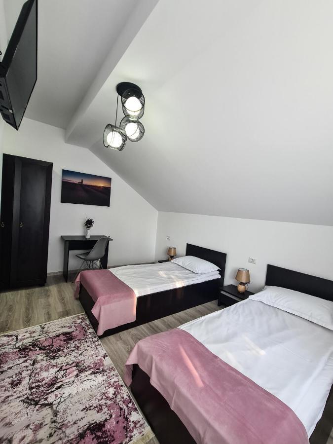 Pensiunea Lavanda, Piatra-Neamt Piatra Neamţ Exterior foto